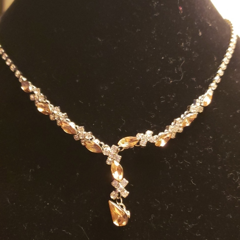 Necklace - Picture 2 of 2
